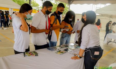 Participación Feria Universitaria Guacari Valle