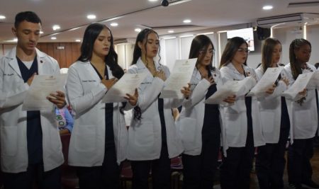 Estudiantes de Nutrición y Dietética reafirman su compromiso