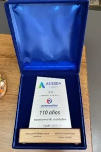 Galardon a Uniremington