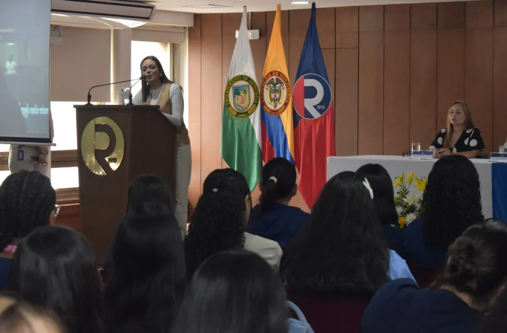 Avanza socialización de proceso de acreditación de alta calidad en Uniremington