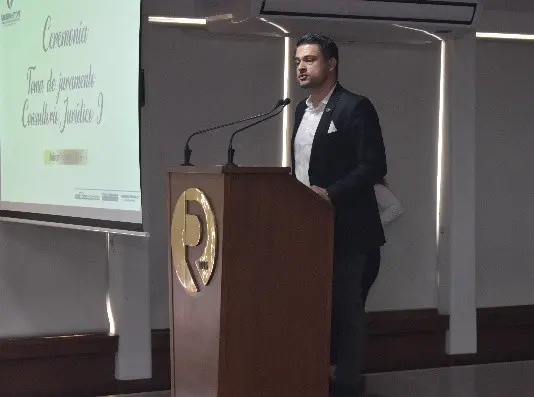 El consultorio jurídico como espacio de formación y servicio