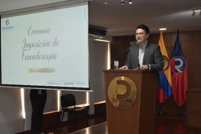 Imposición de fonendoscopio y juramento ético
