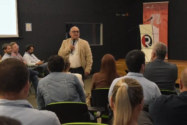 Gerencia de Tecnologías con visión estratégica e innovadora Gerencia de Tecnologías con visión estratégica e innovadora